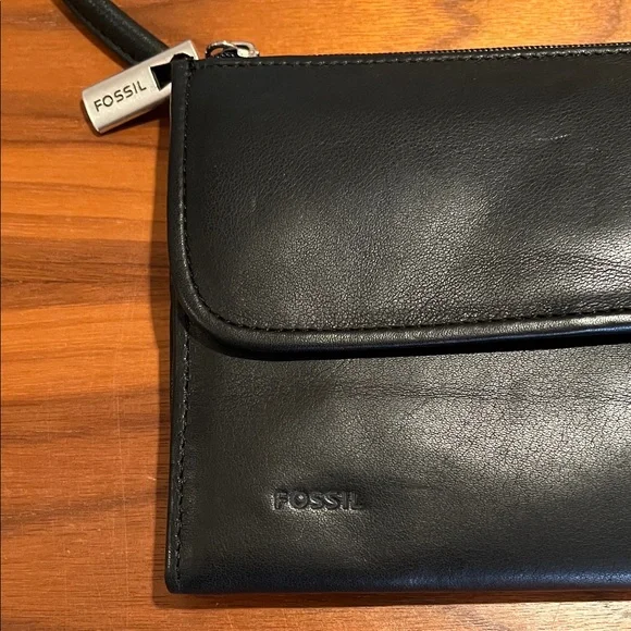 Fossil Black Leather Crossbody Bag - Picture 2 of 14